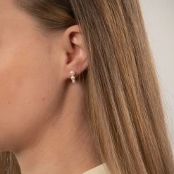 LuvaLu Jewellery - Pearly Line ørestikker - Forgyldt Sølv -Gavefest 6 040E FG M 2