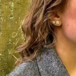 View Jewellery - Queen ørestikker - Forgyldt Sølv 7 View Jewellery - Queen ørestikker - Forgyldt Sølv -Gavefest 6 086A FG 2